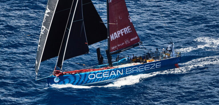 Volvo Ocean 70 - Ocean Breeze